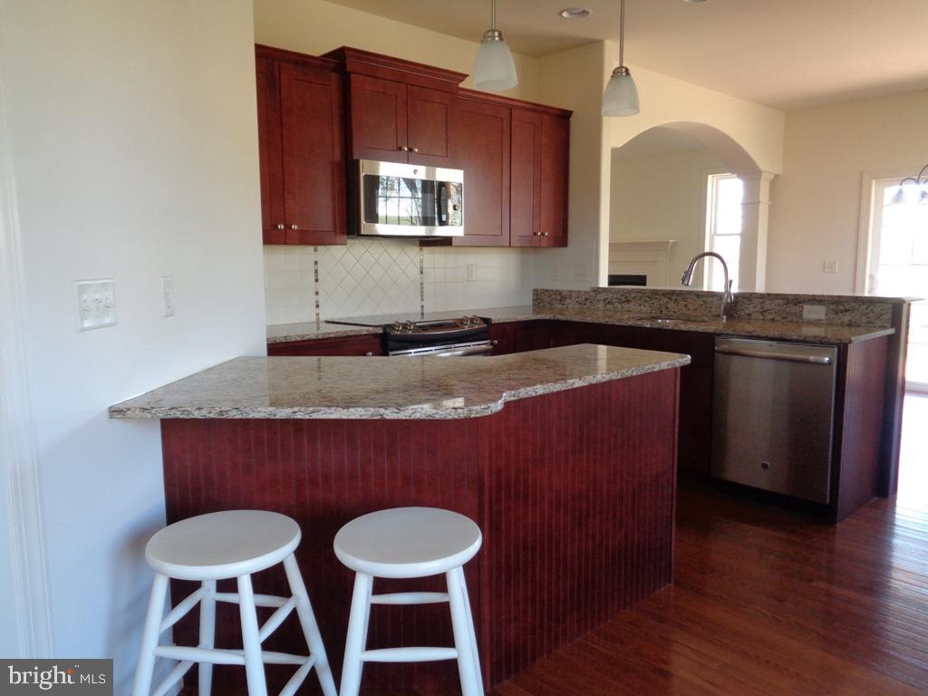 TANGLEWOOD GOLF COURSE - Residential