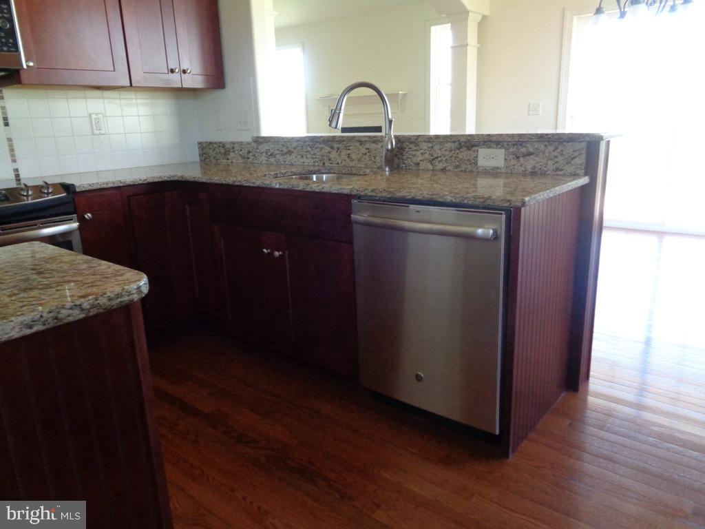 TANGLEWOOD GOLF COURSE - Residential