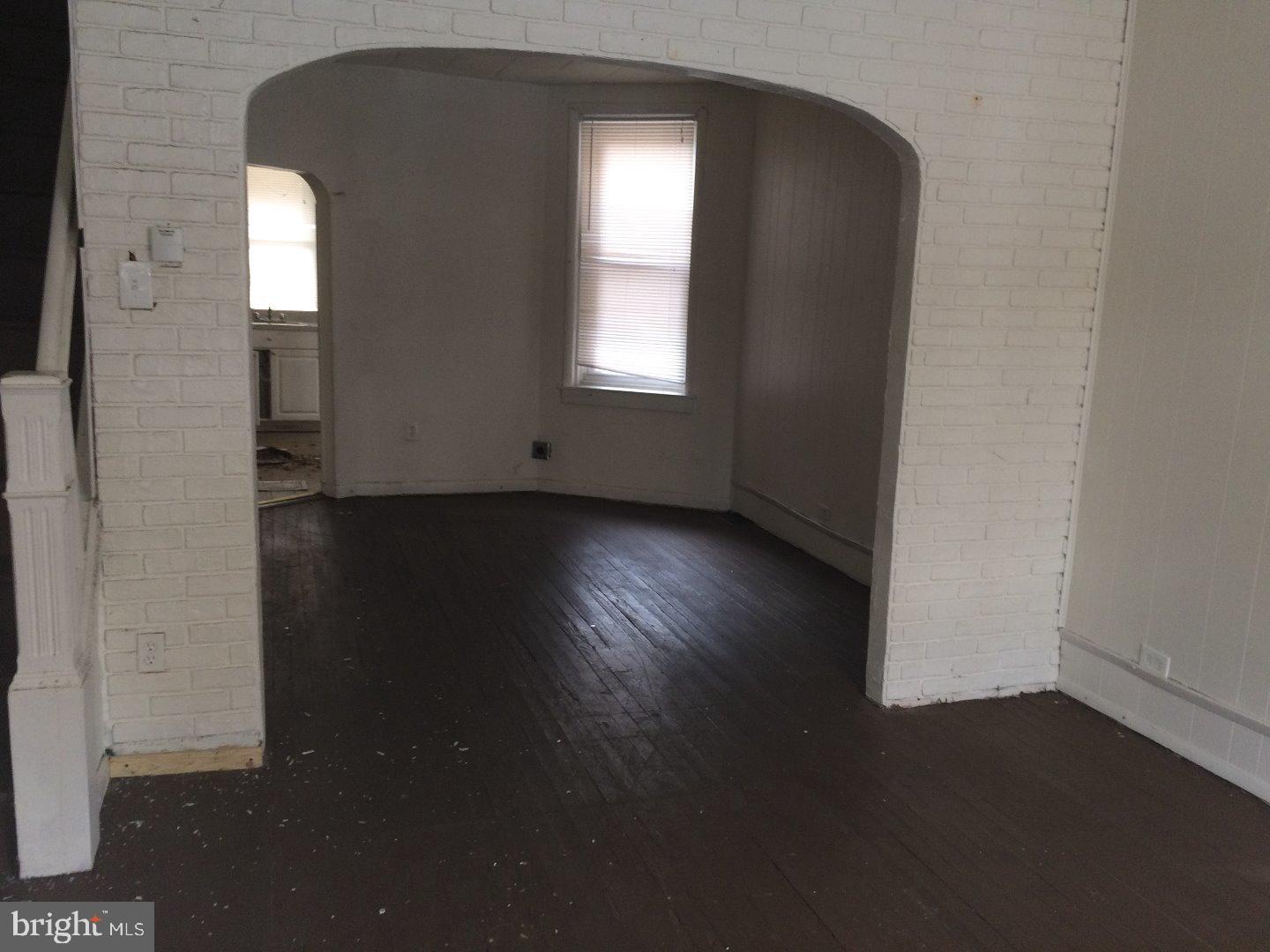 PORT RICHMOND - Residential