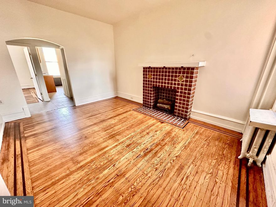 Bright and airy one bedroom apartment in the Nicetown-Tioga neighborhood of northwest Philadelphia available for immediate occupancy. Hardwood floors in living room and bedroom. Efficient kitchen with ample counter and cabinet space. Shared laundry will be installed in the basement. Cat friendly with no added pet fees. First, last and one month security due at lease signing. Credit over 650 required. Heat and water/sewer included in rent. Reach out for the video tour, showings and applications.