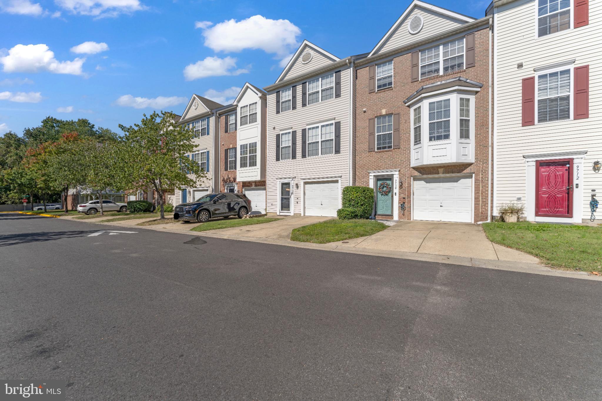 9708 WOODYARD CIRCLE