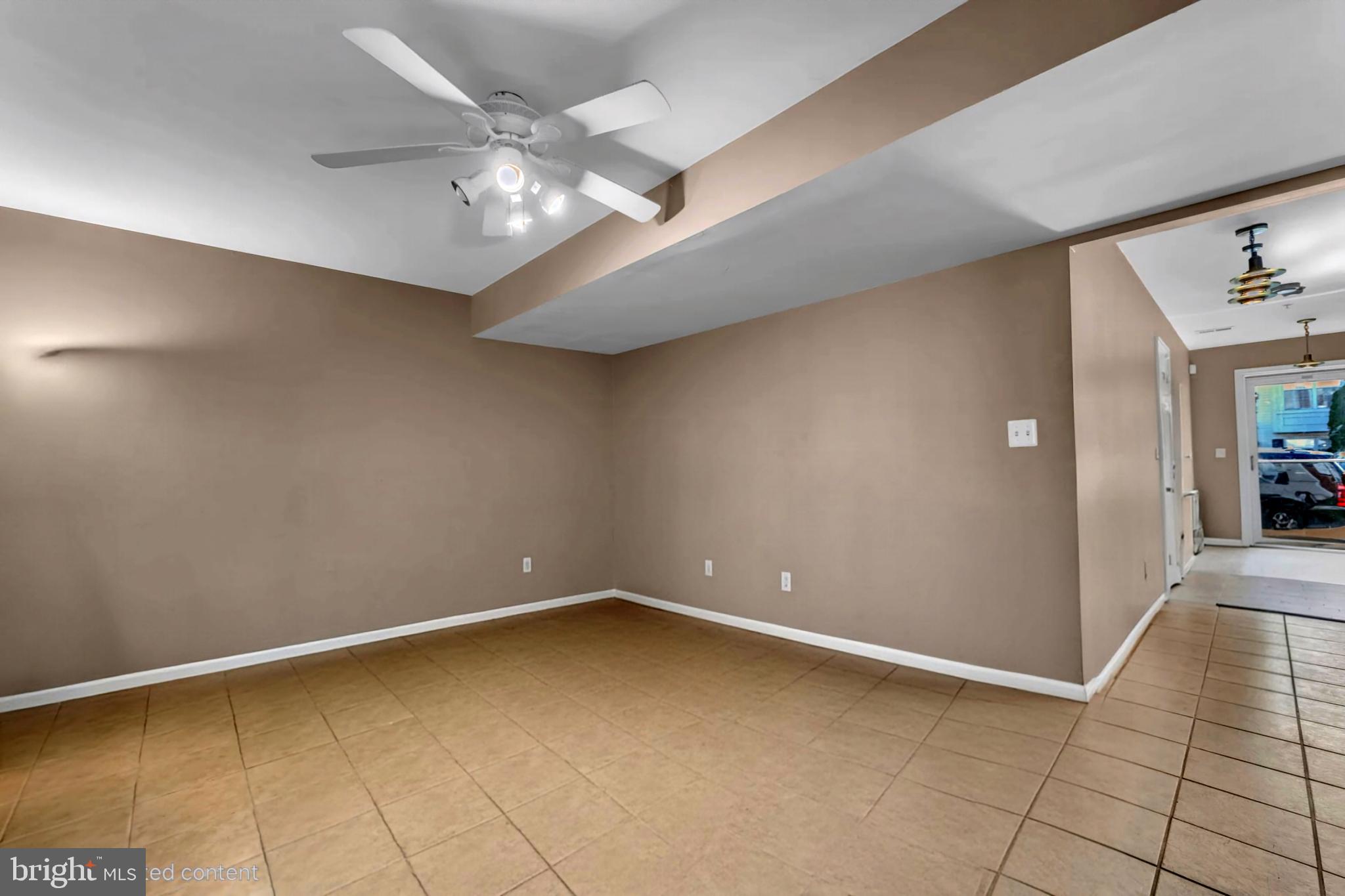 THE WOODYARD PLAT 1> - Residential