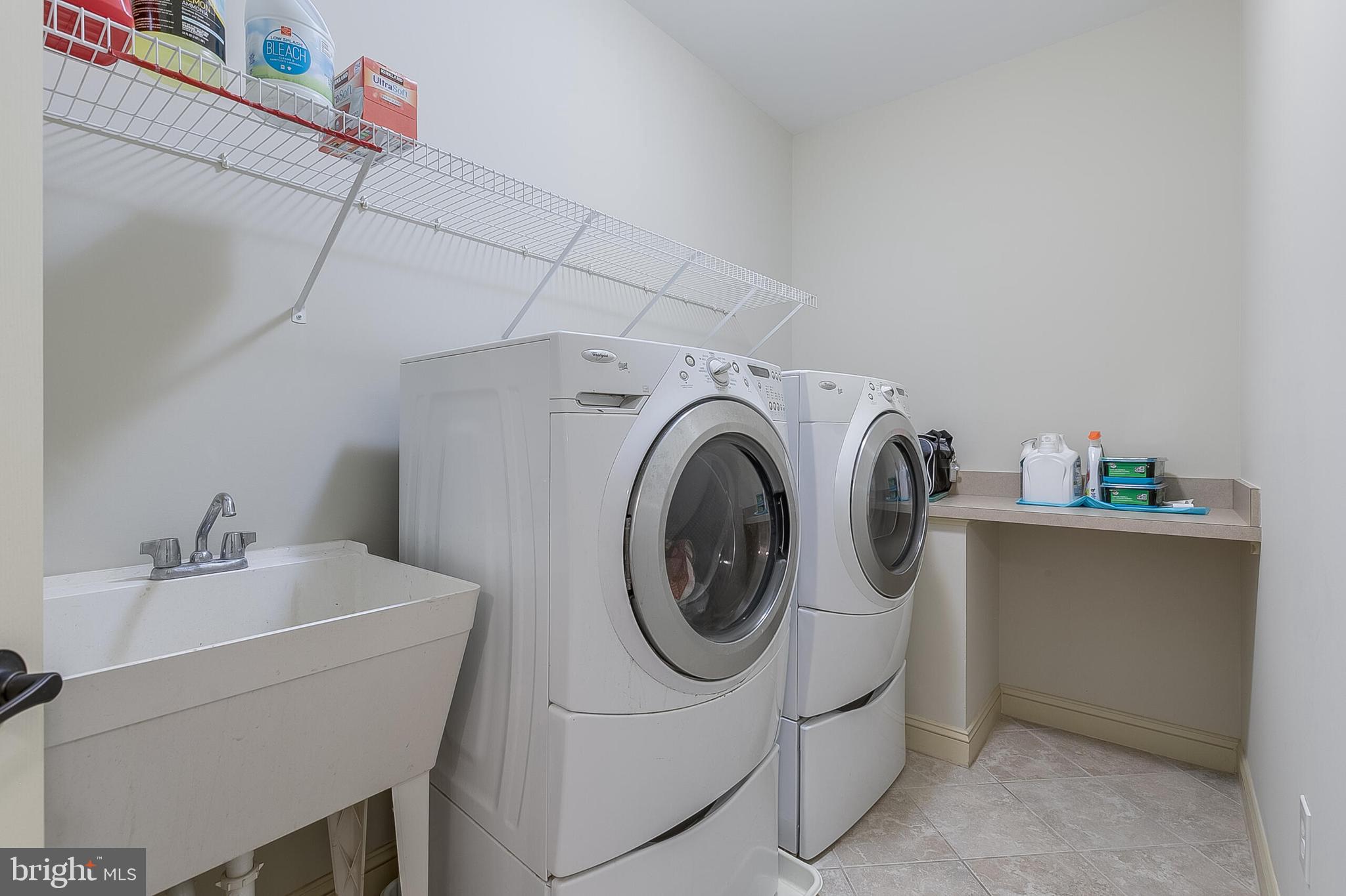 SPRINGS AT LENAH - Residential