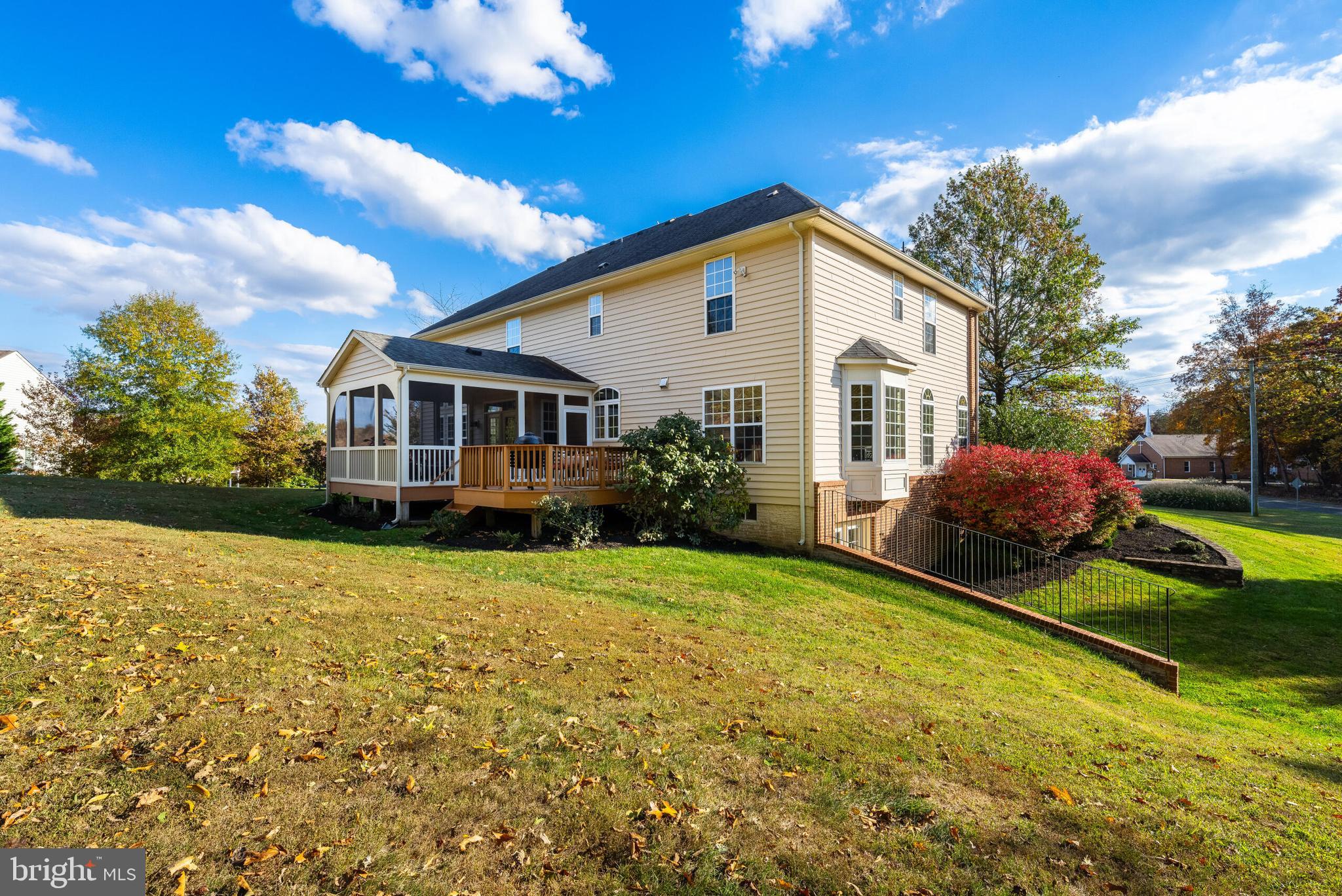 SPRINGS AT LENAH - Residential