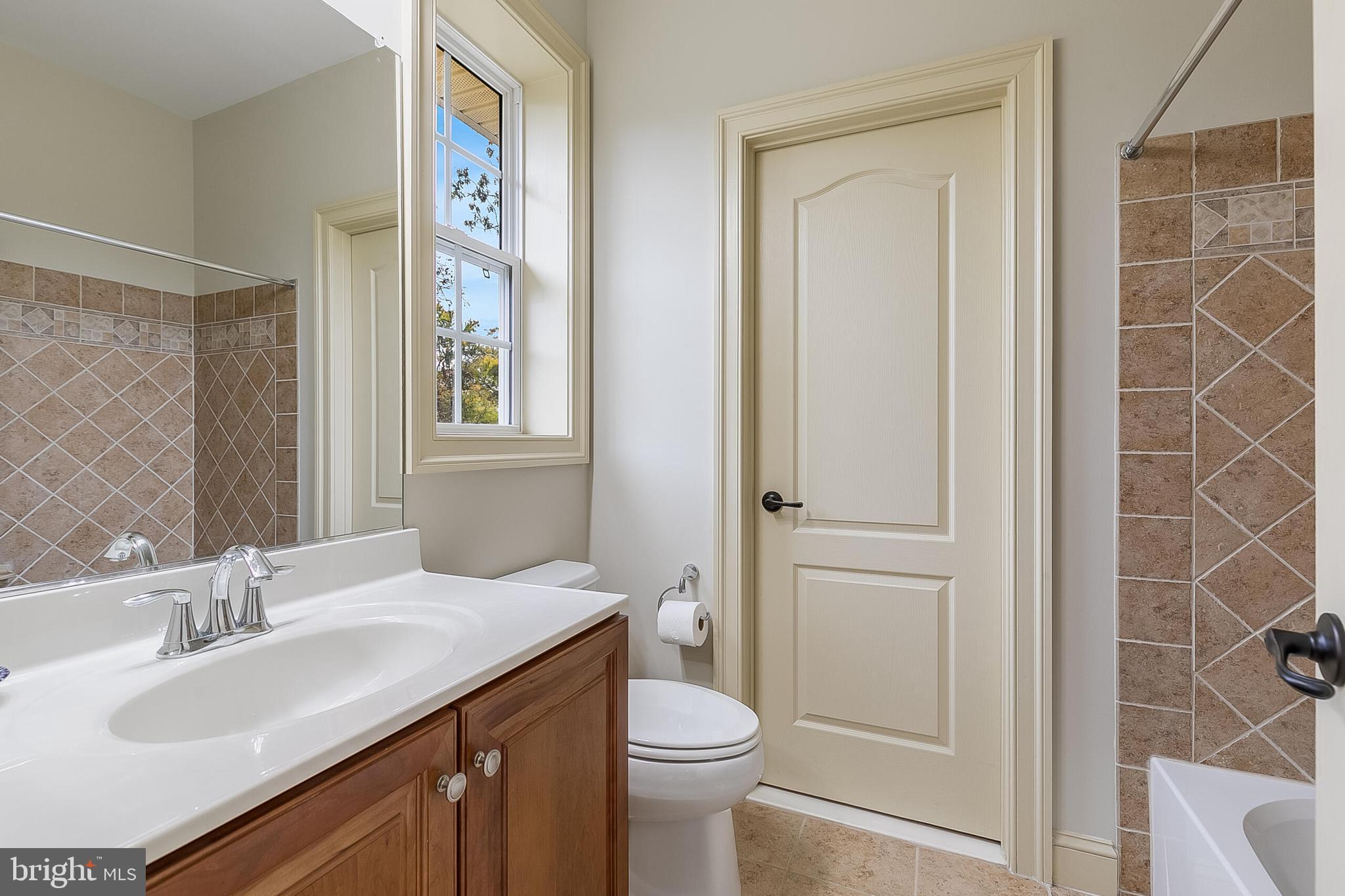 SPRINGS AT LENAH - Residential