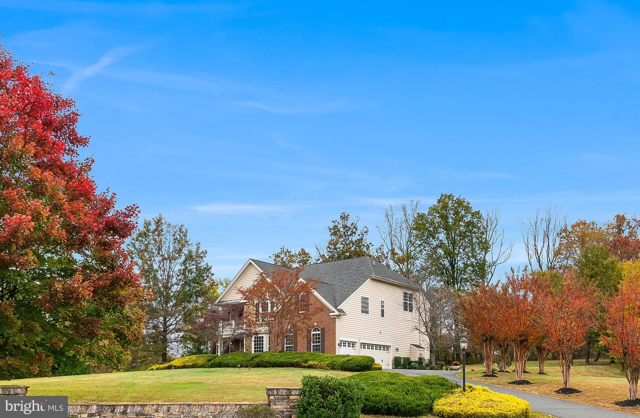 SPRINGS AT LENAH - Residential