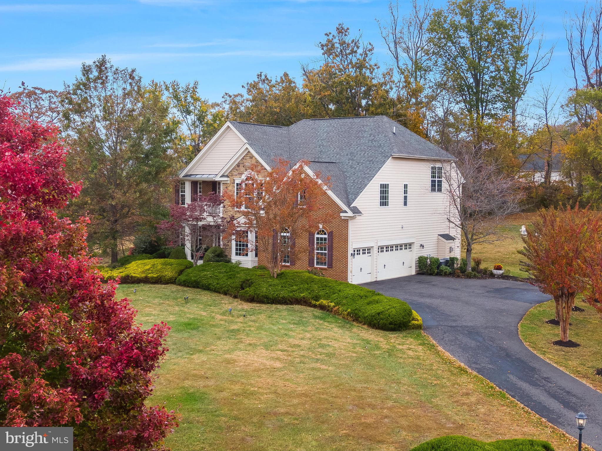 SPRINGS AT LENAH - Residential