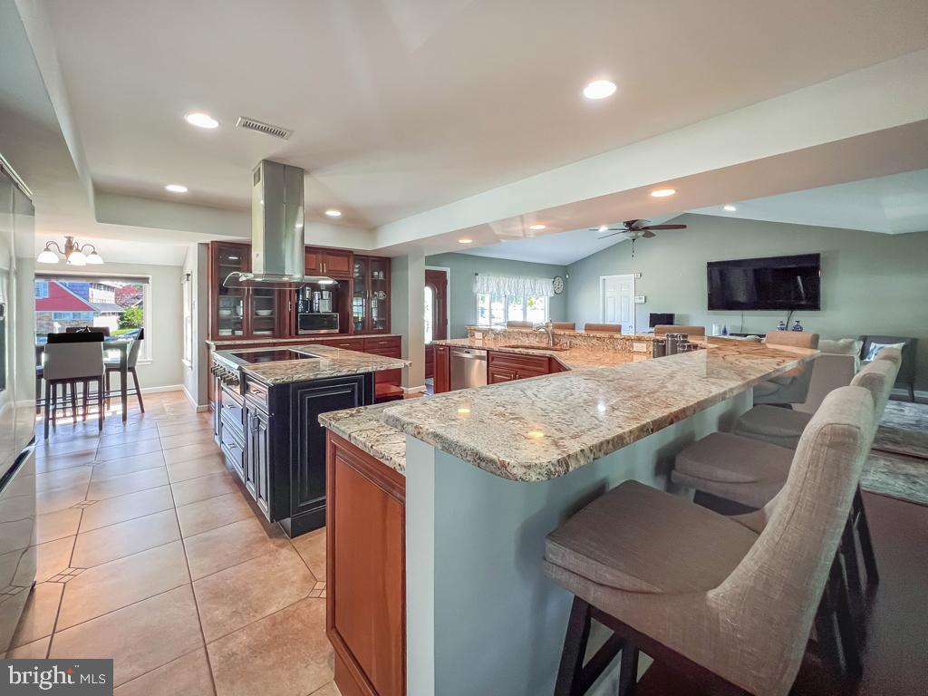 RED ROSE GATE - Residential