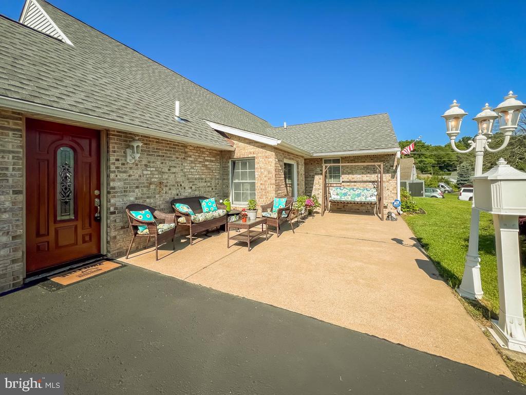 RED ROSE GATE - Residential