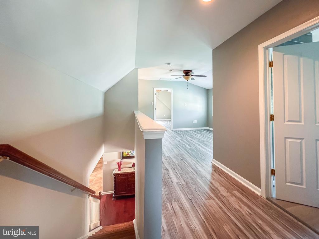 RED ROSE GATE - Residential