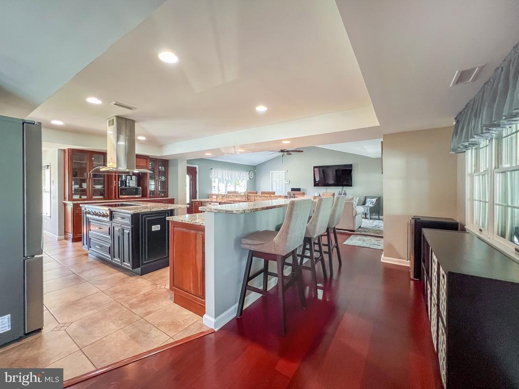 RED ROSE GATE - Residential