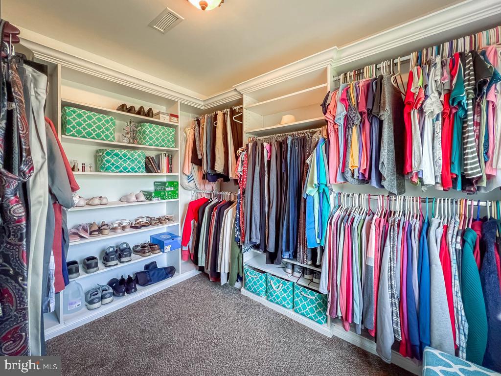 RED ROSE GATE - Residential