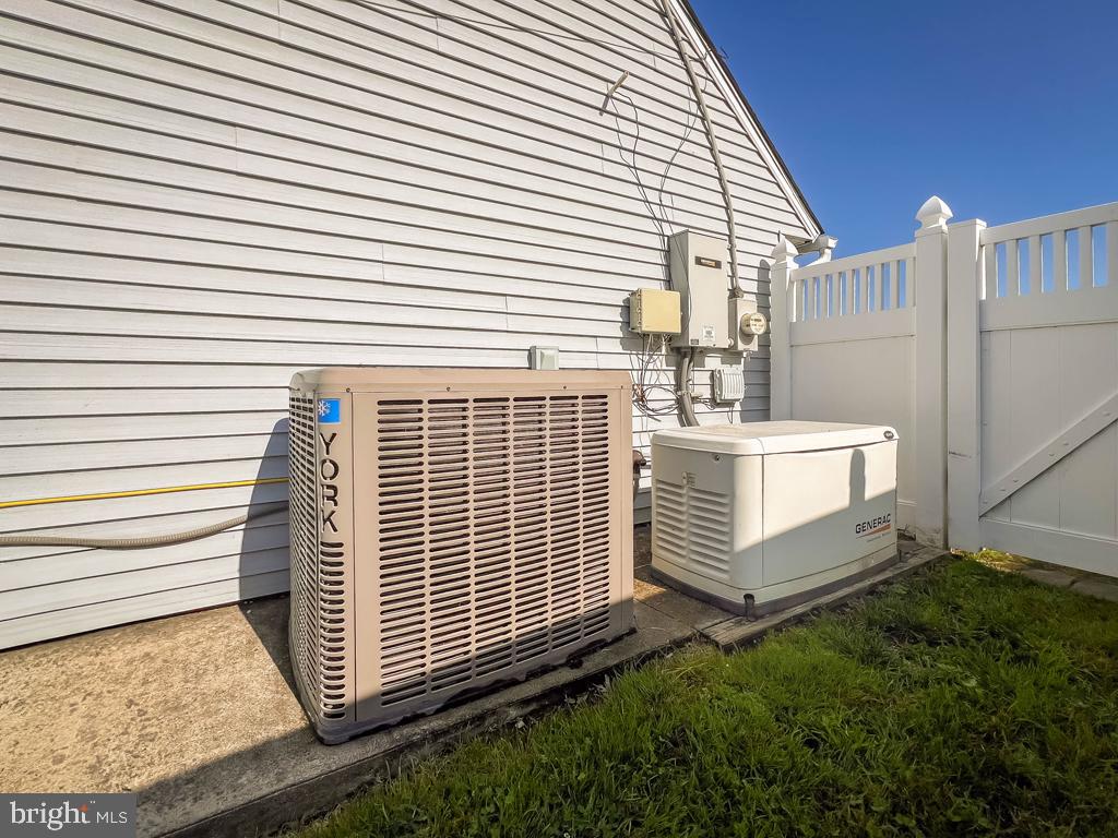 RED ROSE GATE - Residential