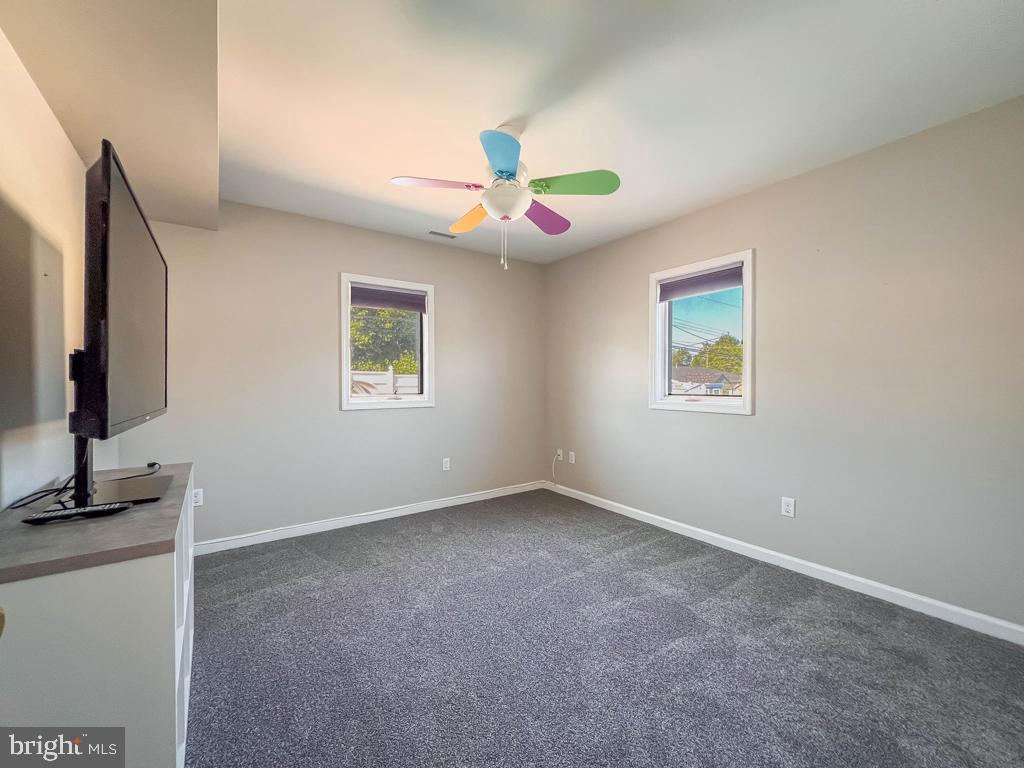 RED ROSE GATE - Residential