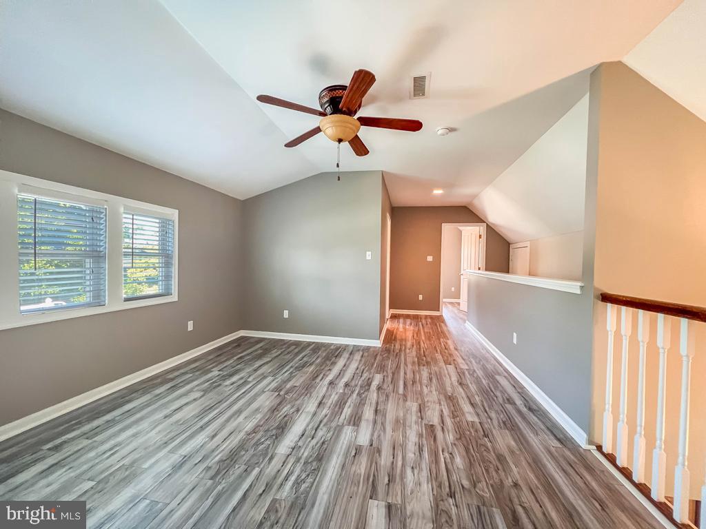 RED ROSE GATE - Residential