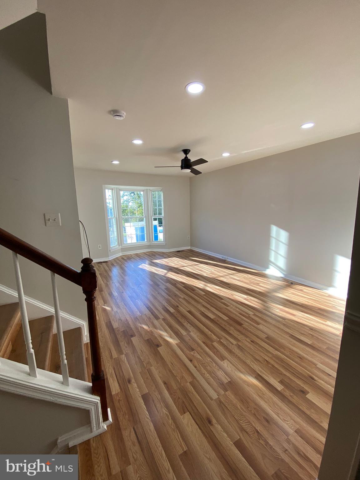 VILLAGE OF THOMAS RUN - Residential Lease