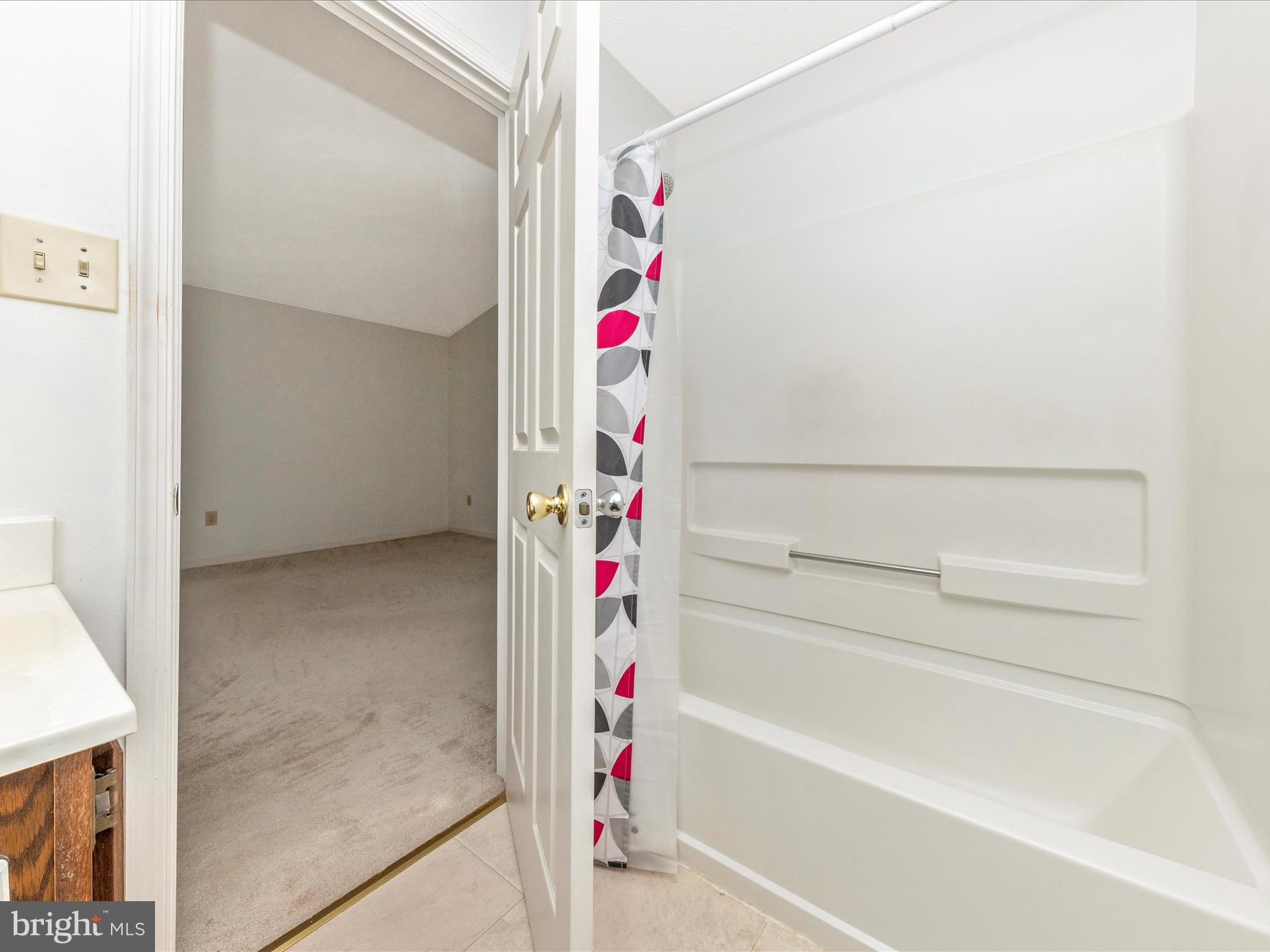 OLD FARM STATION - Residential