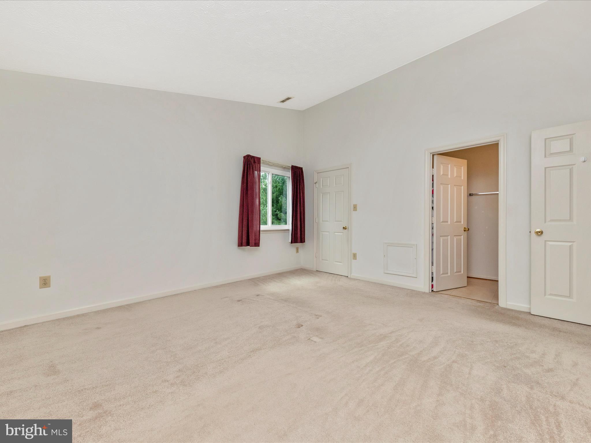 OLD FARM STATION - Residential