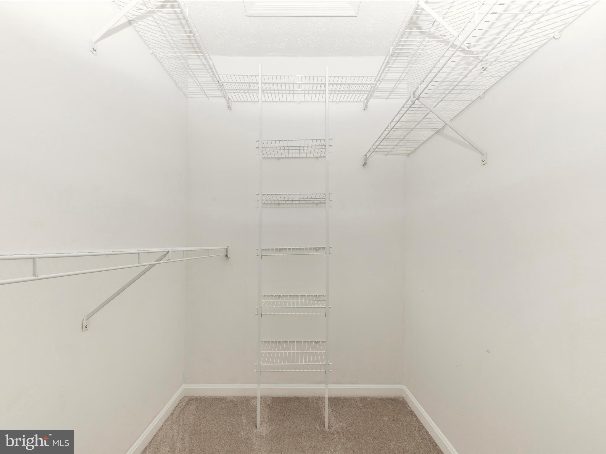 OLD FARM STATION - Residential