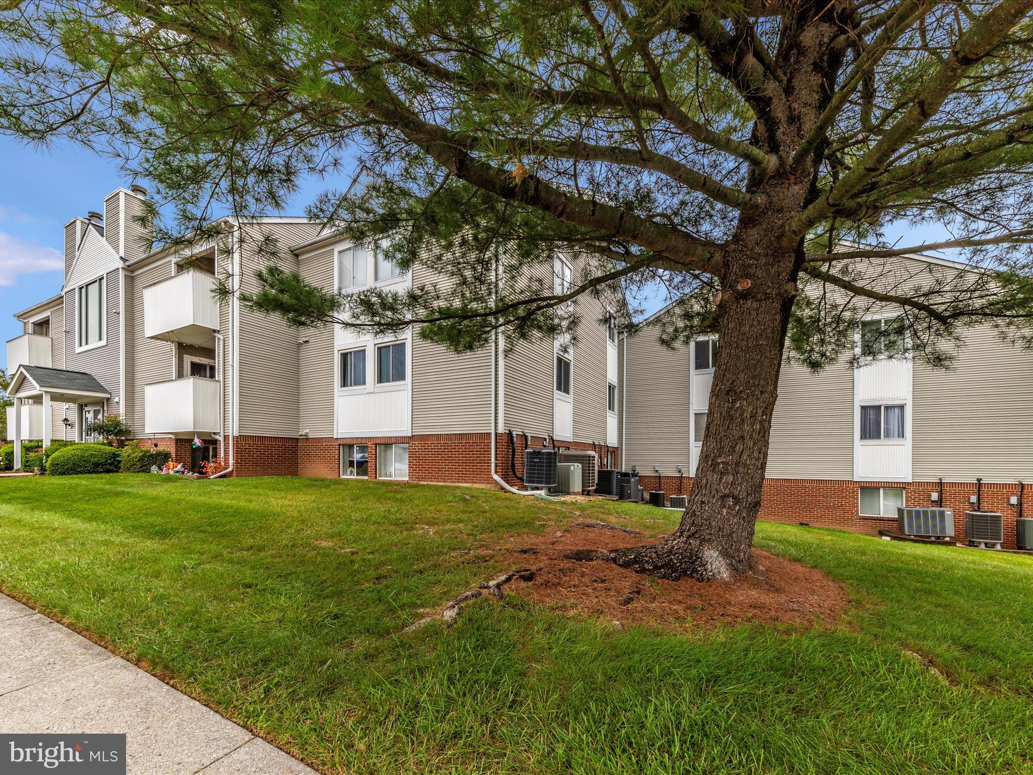 OLD FARM STATION - Residential