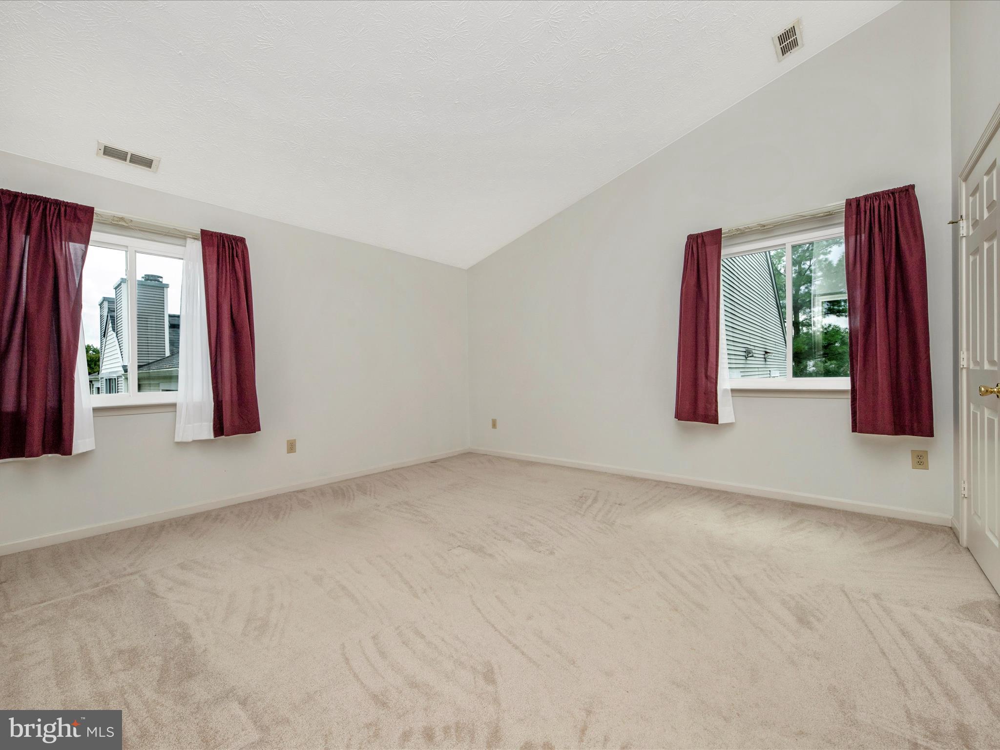 OLD FARM STATION - Residential