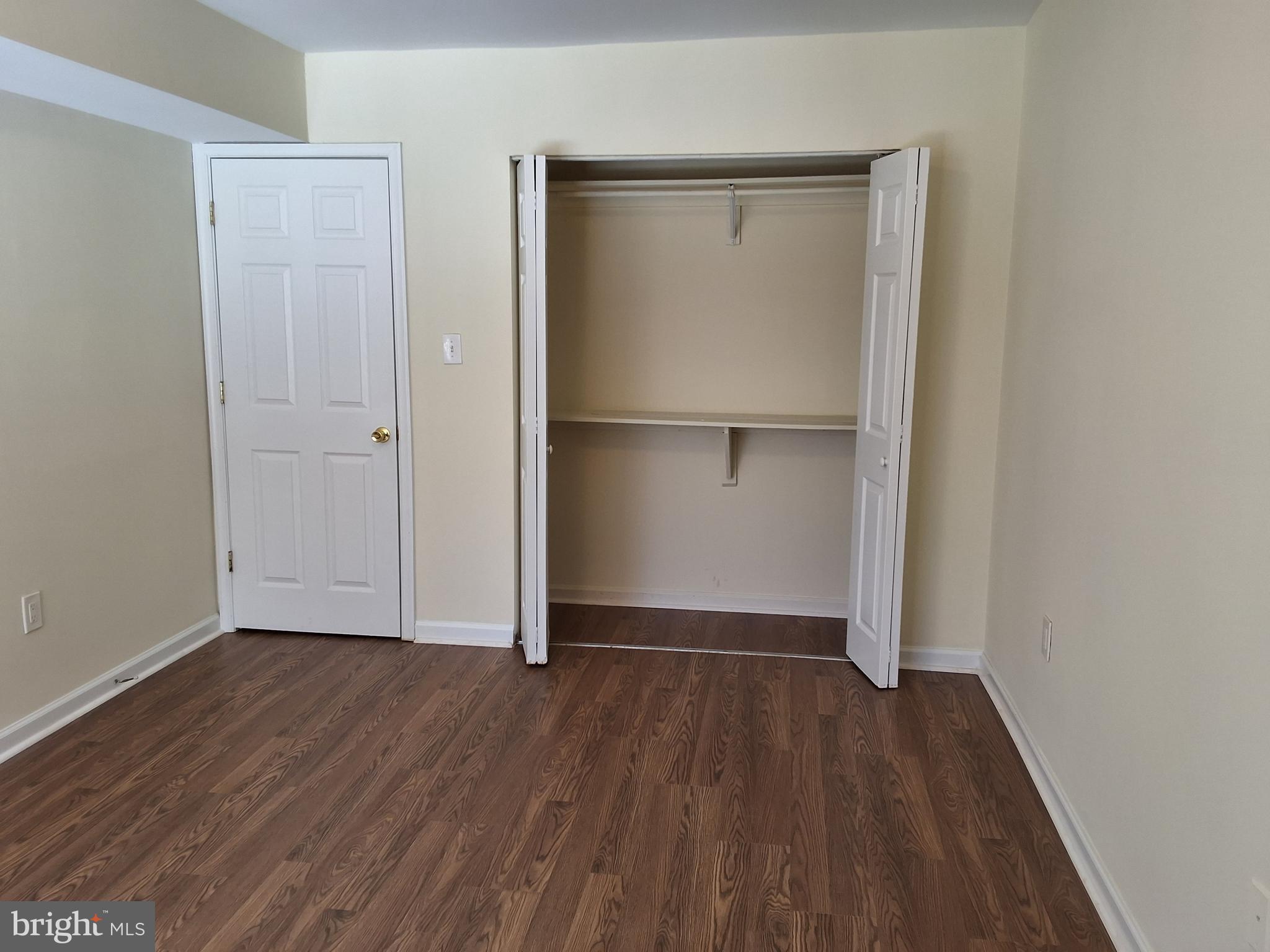 CHELSEA WOODS - Residential Lease