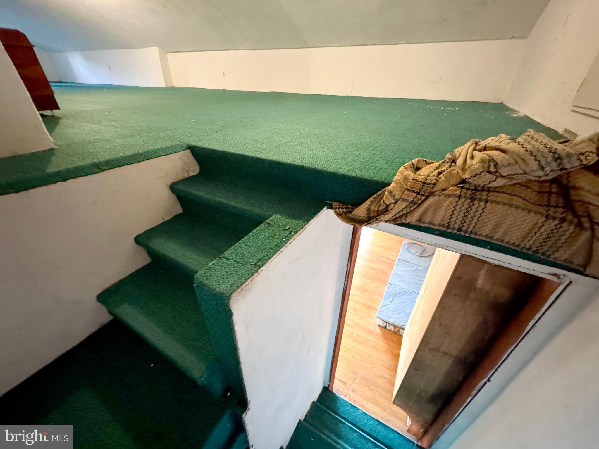 OVERLOOK HEIGHTS - Residential