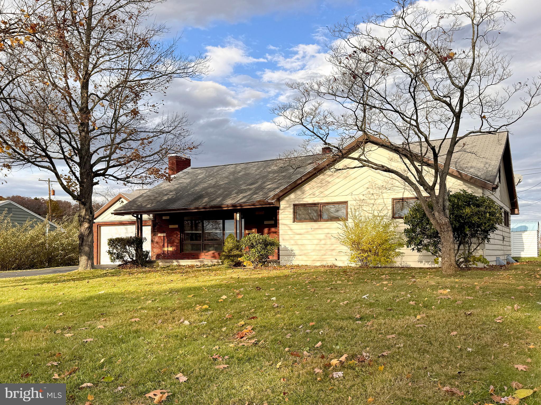 OVERLOOK HEIGHTS - Residential