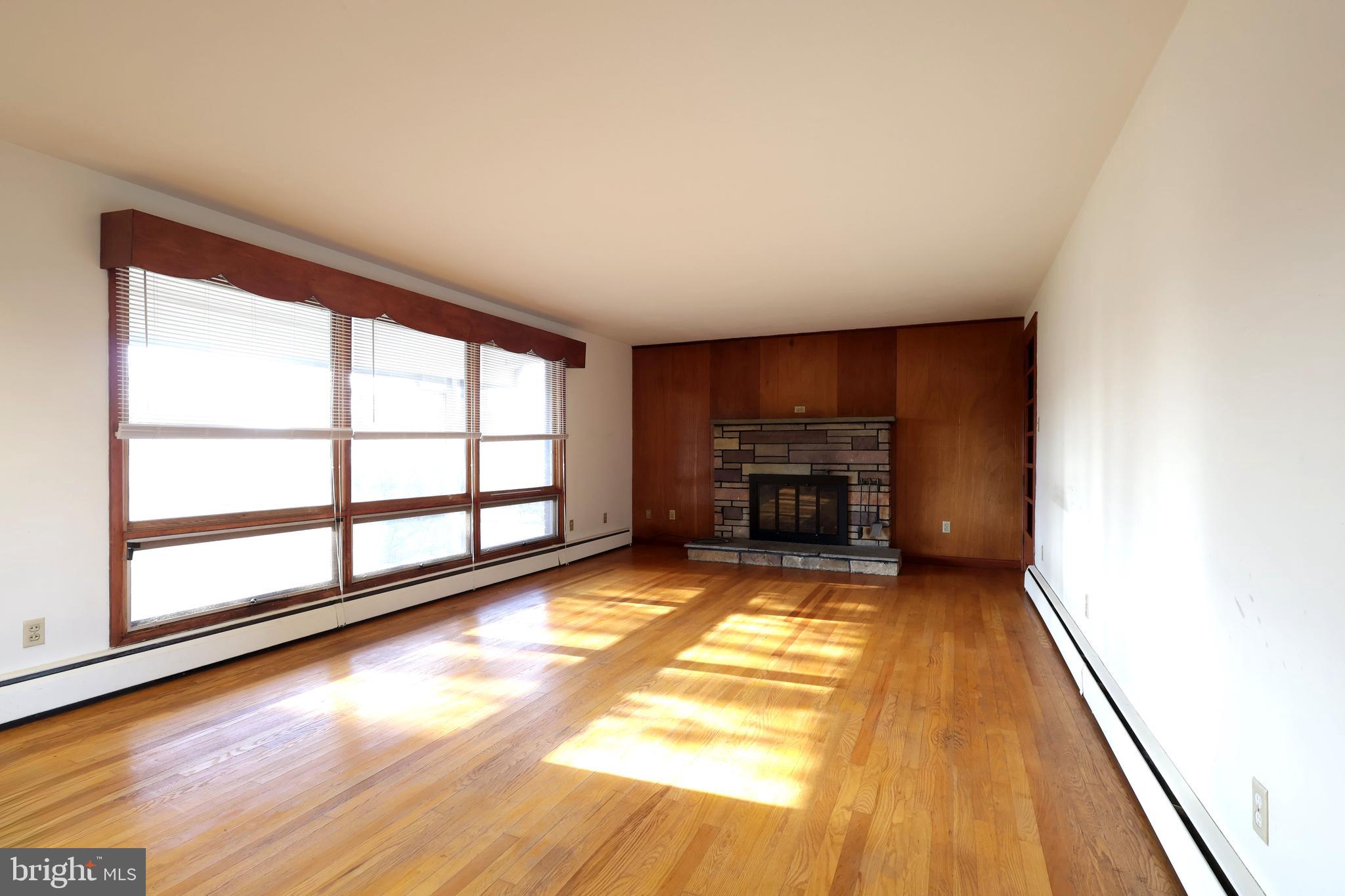 OVERLOOK HEIGHTS - Residential