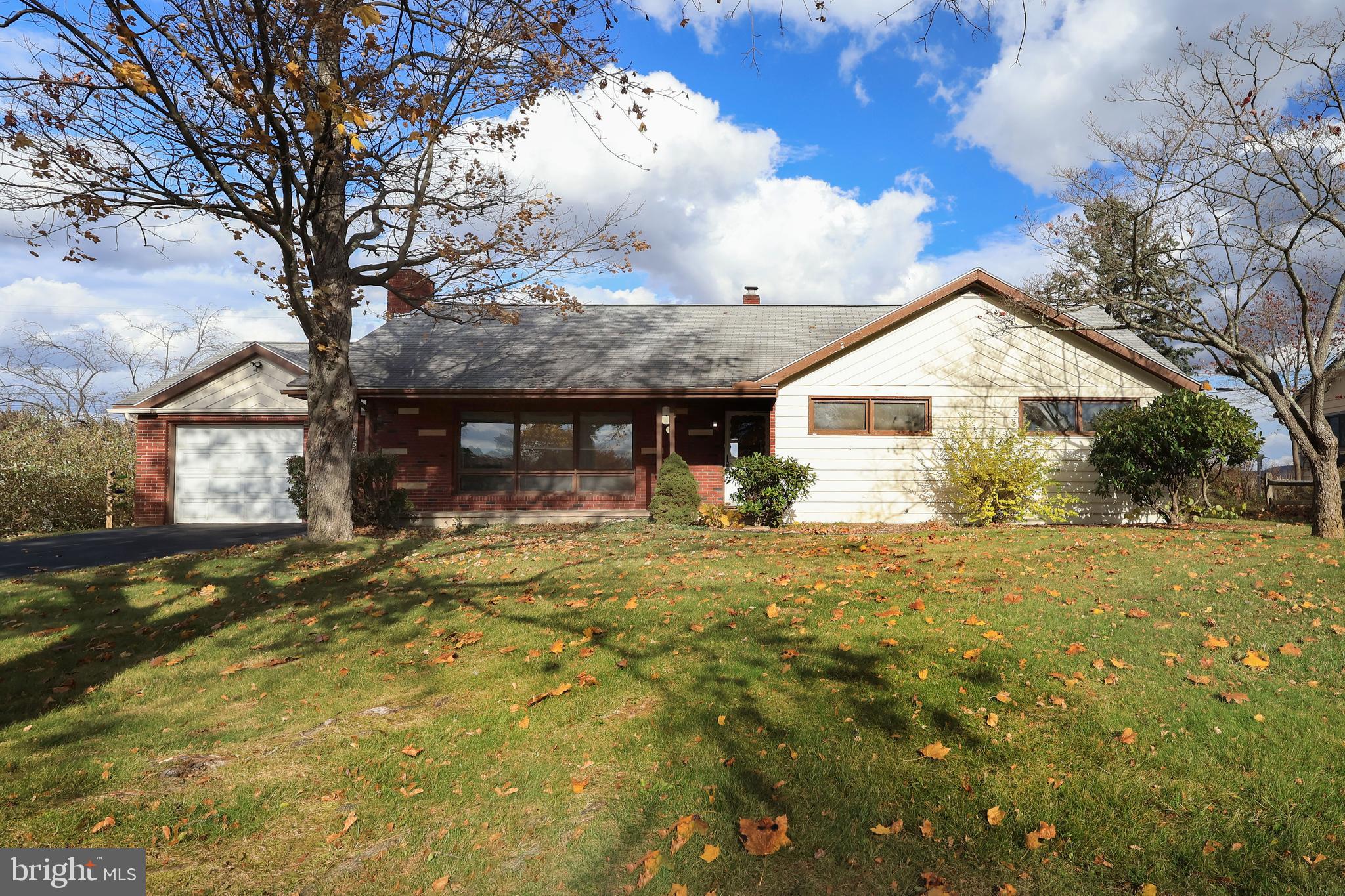 OVERLOOK HEIGHTS - Residential