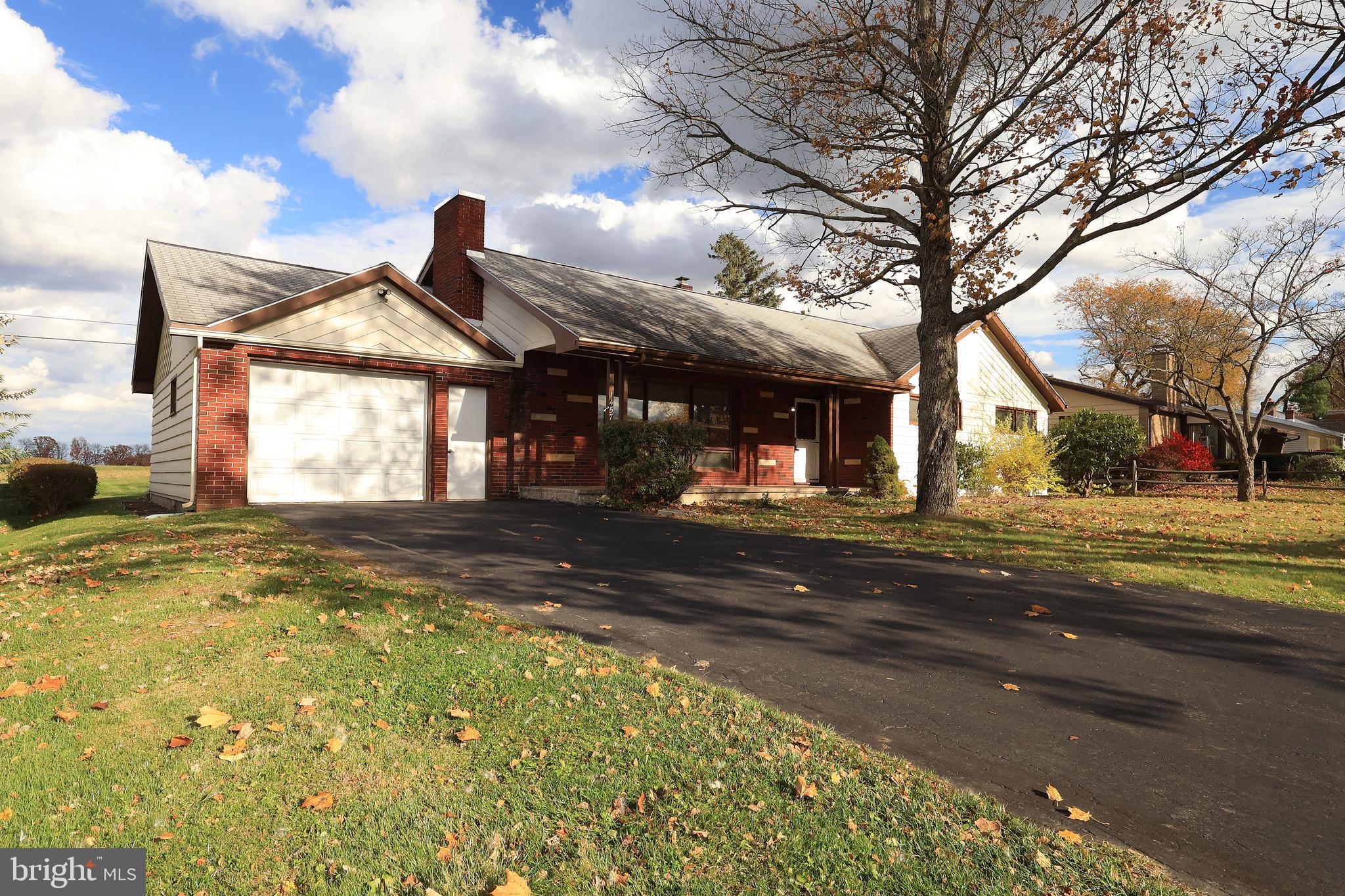 OVERLOOK HEIGHTS - Residential