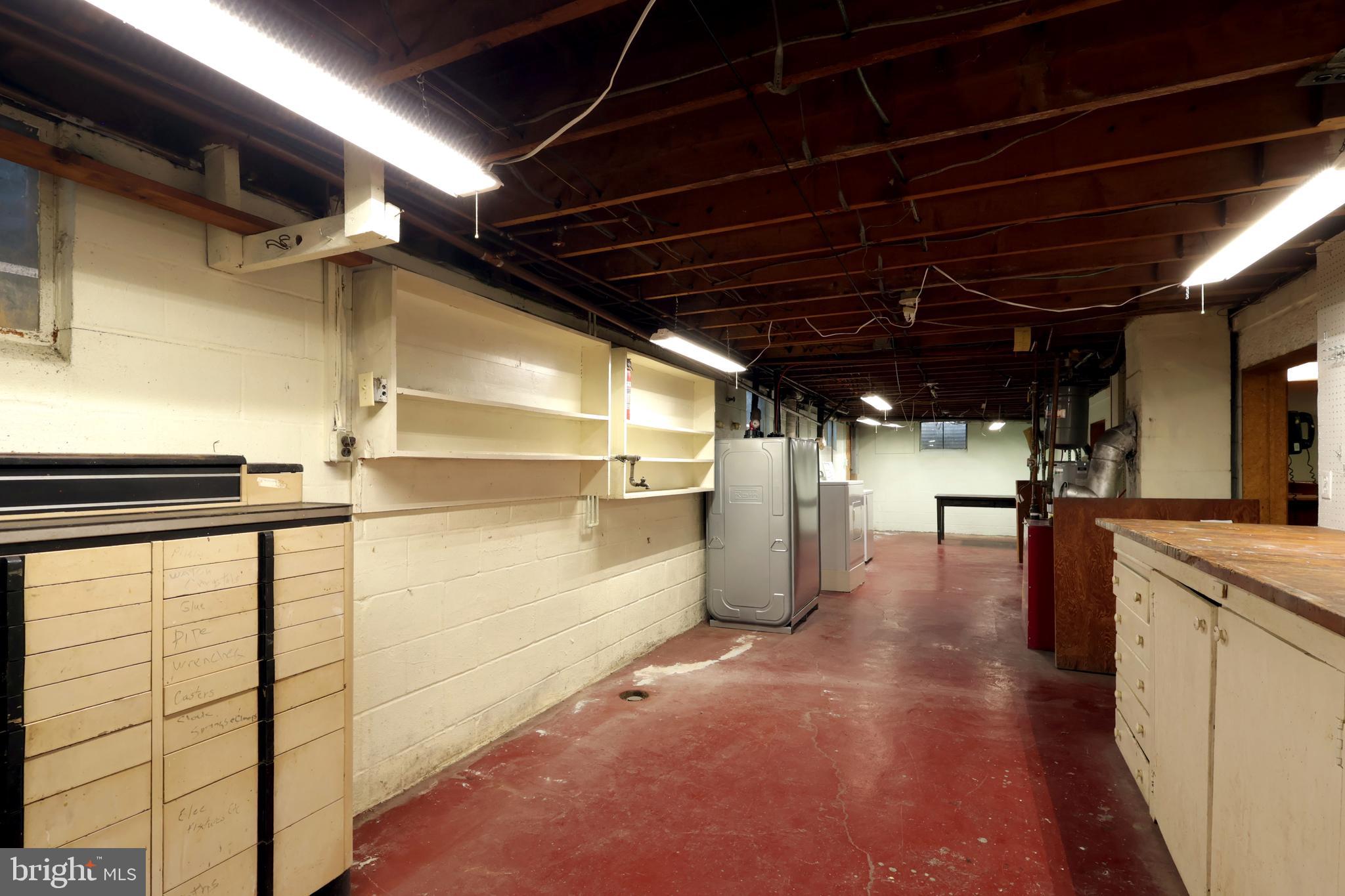 OVERLOOK HEIGHTS - Residential