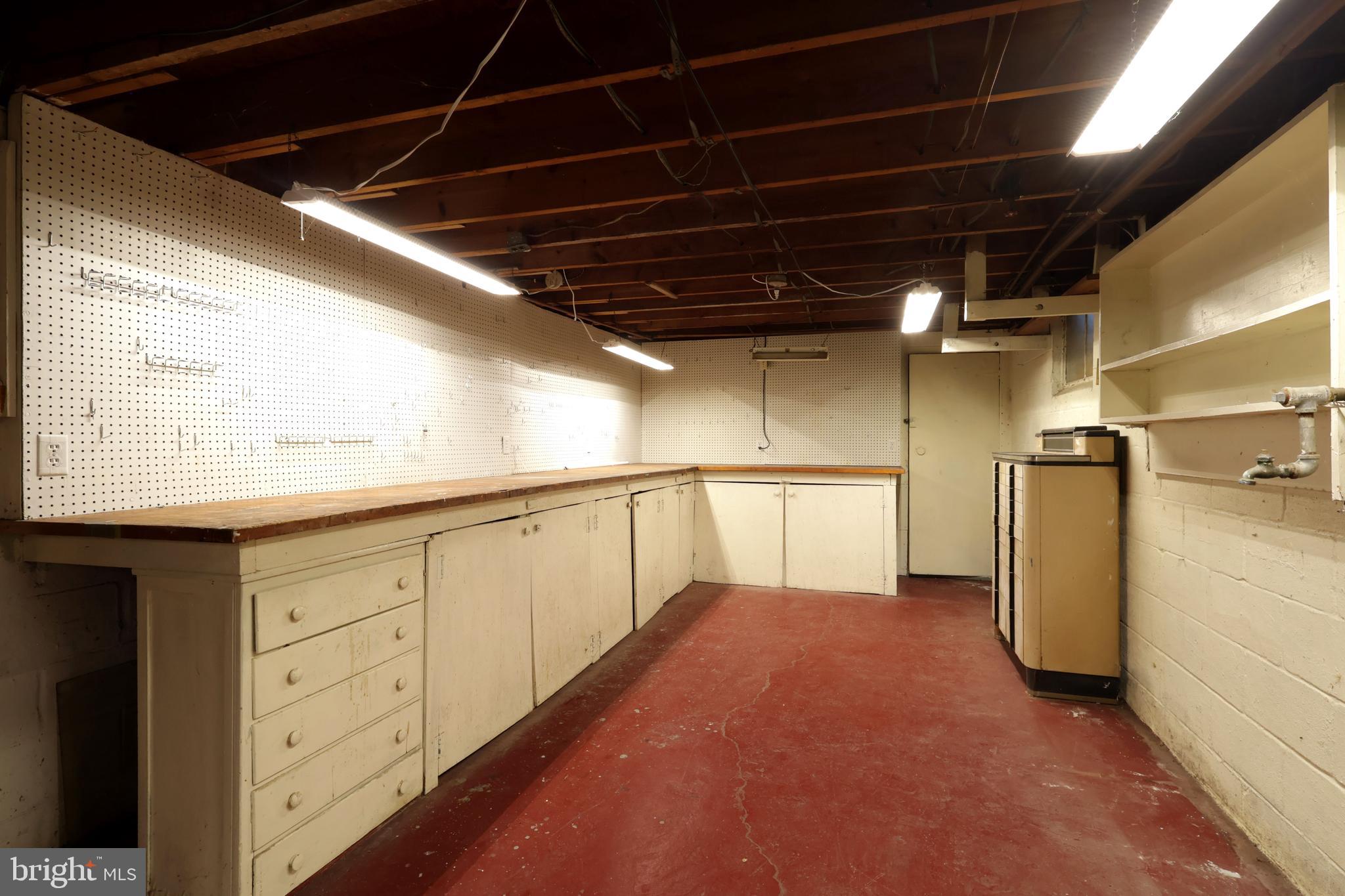 OVERLOOK HEIGHTS - Residential