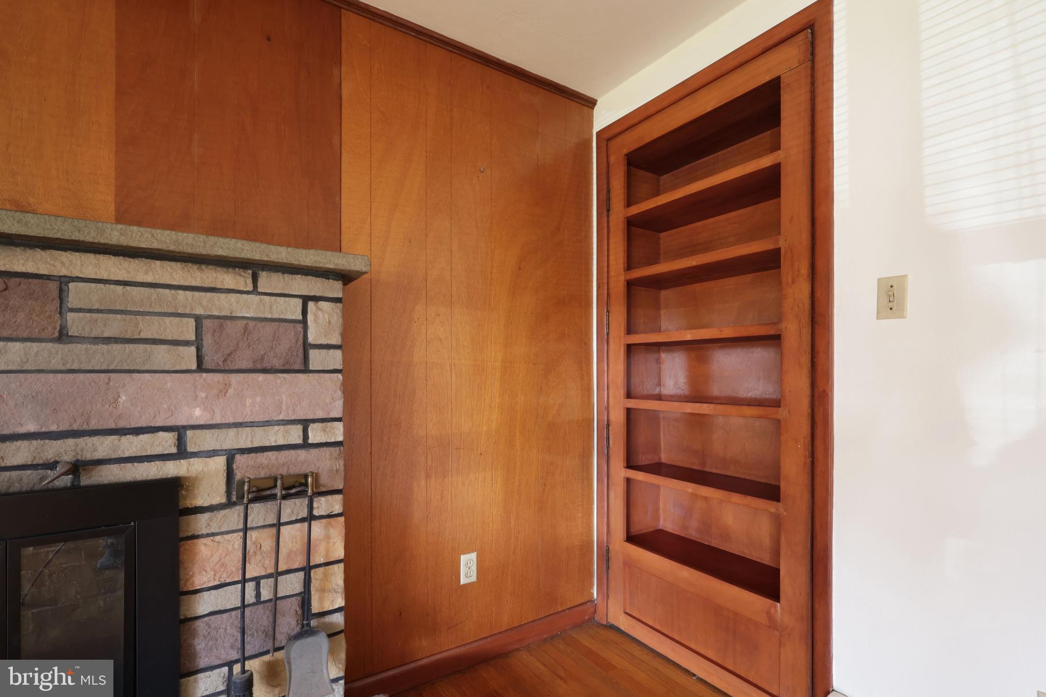 OVERLOOK HEIGHTS - Residential