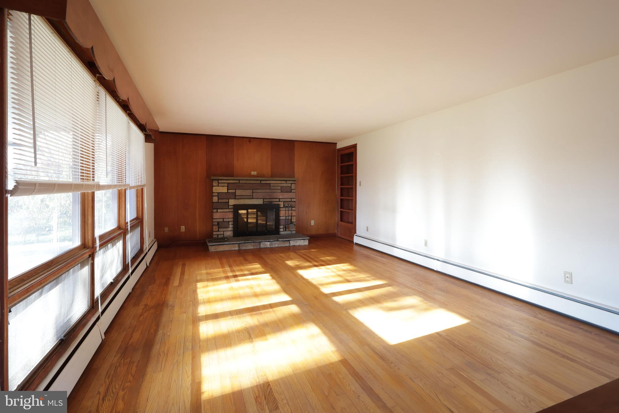 OVERLOOK HEIGHTS - Residential