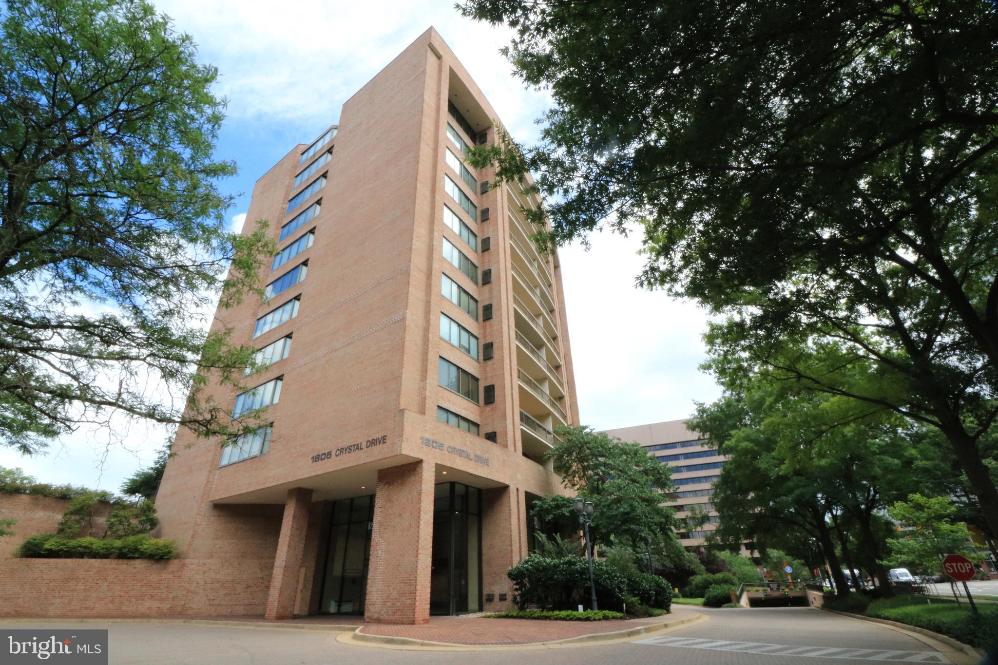 CRYSTAL PARK S - Residential Lease