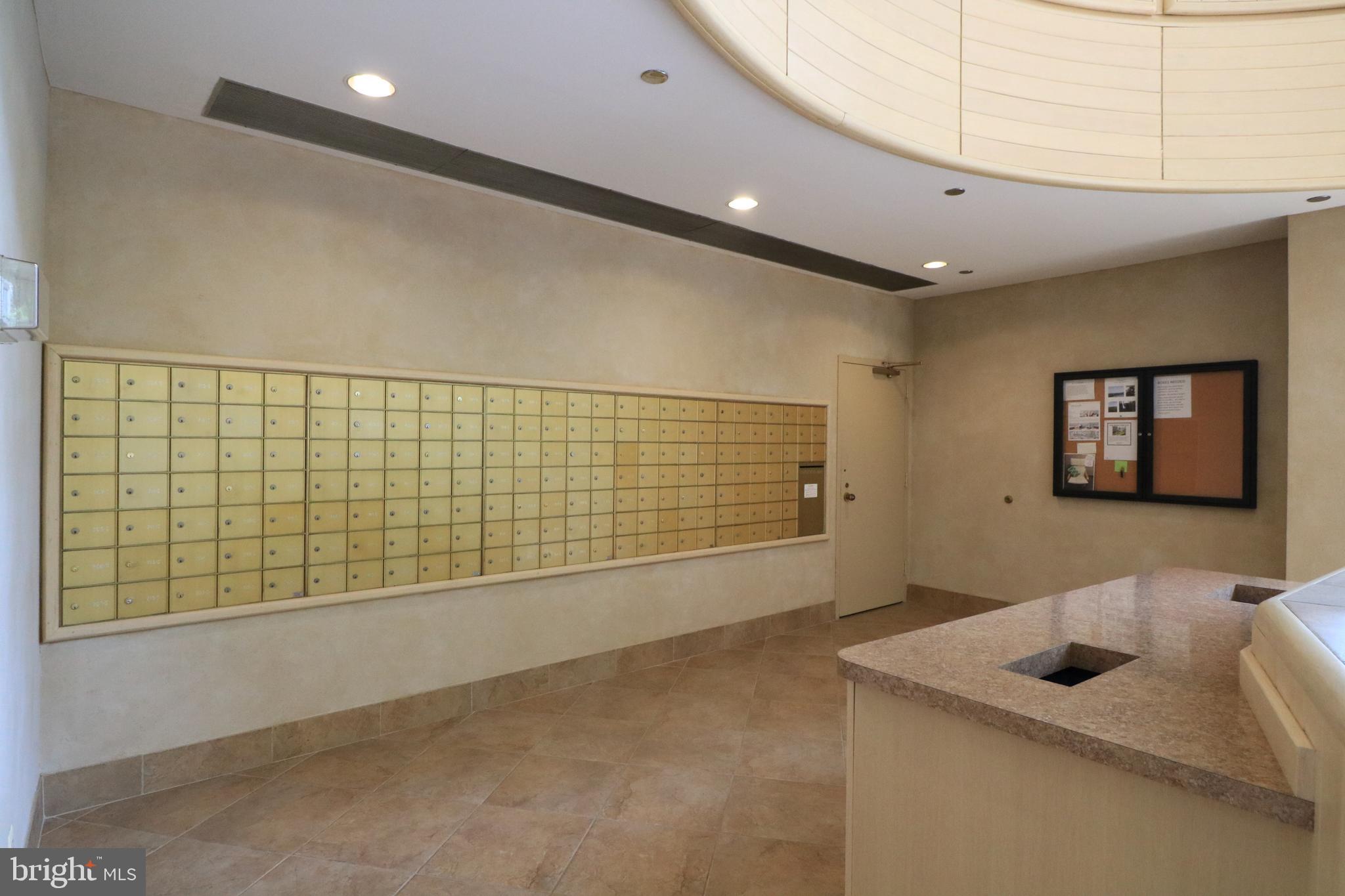 CRYSTAL PARK S - Residential Lease