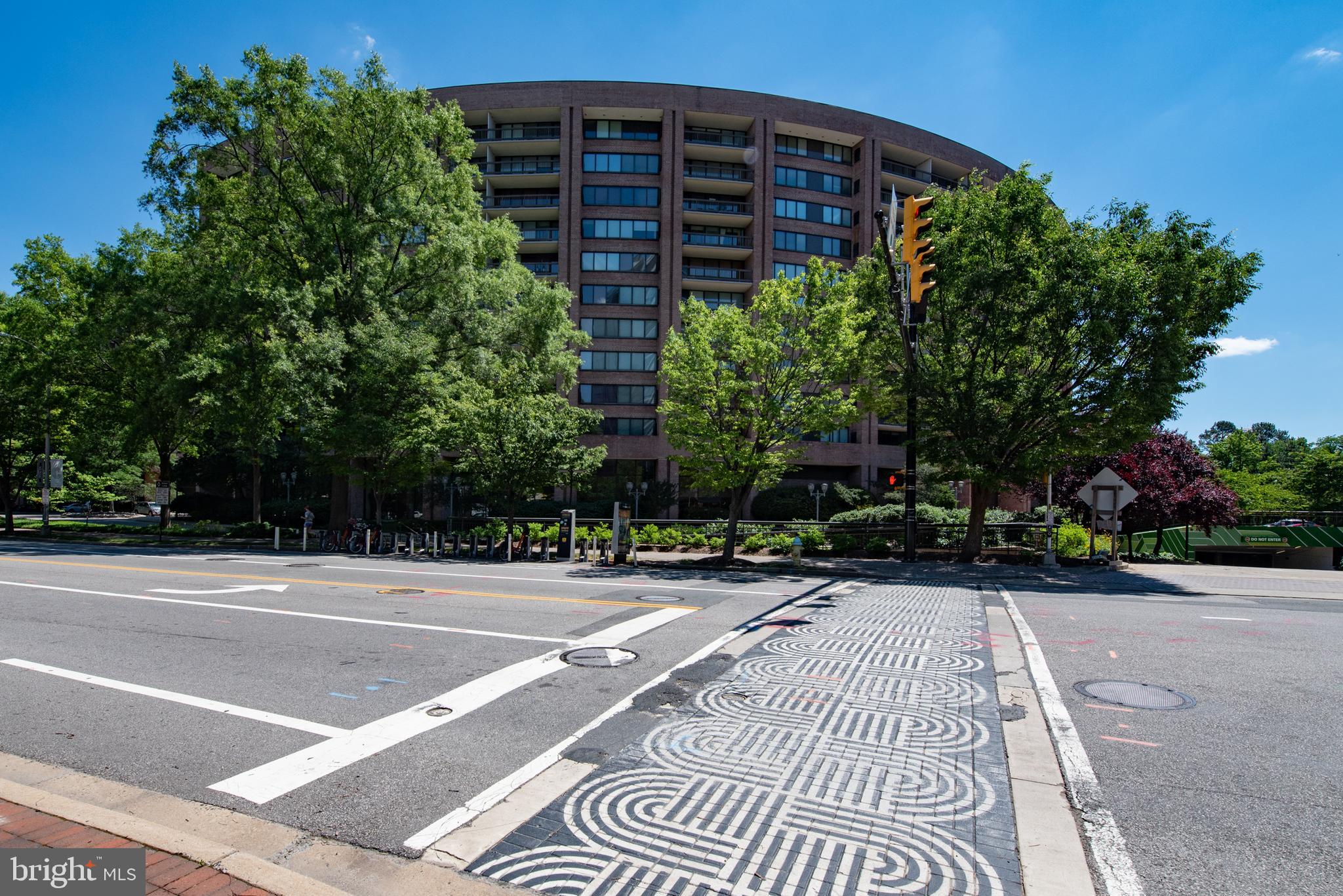 CRYSTAL PARK S - Residential Lease