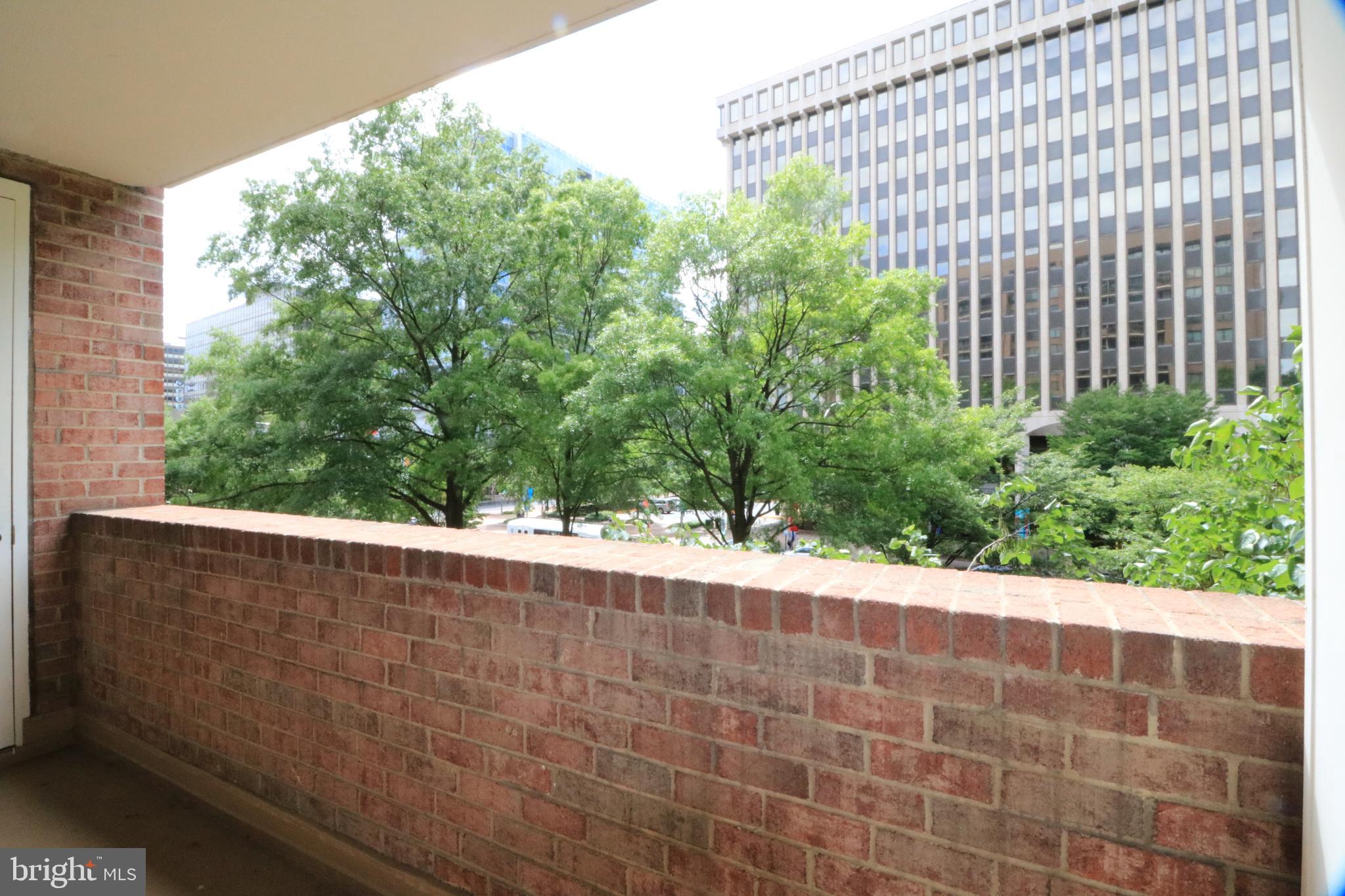 CRYSTAL PARK S - Residential Lease