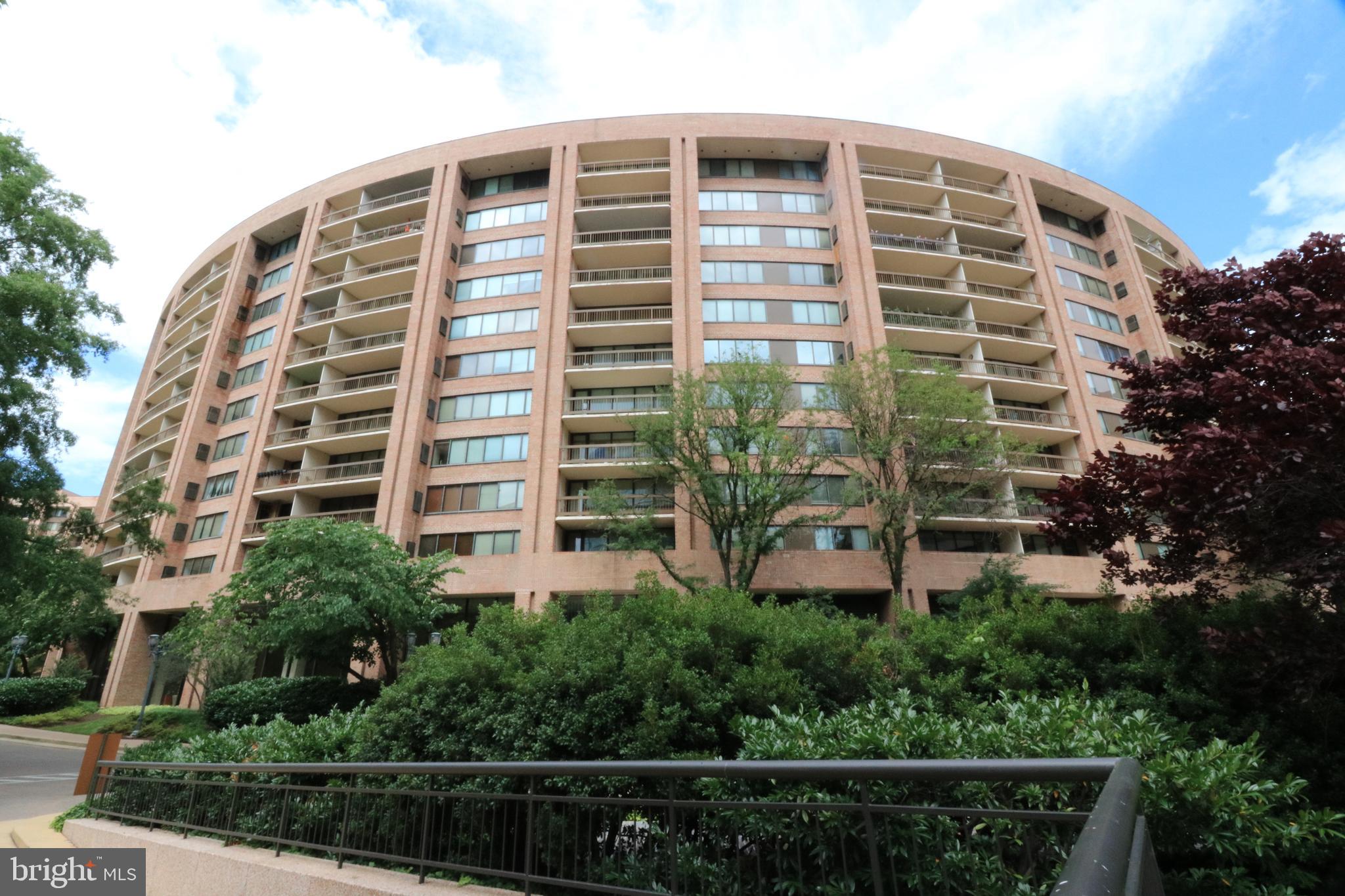 CRYSTAL PARK S - Residential Lease