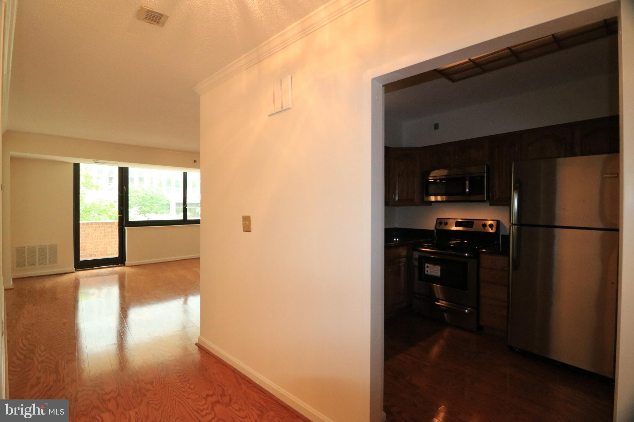 CRYSTAL PARK S - Residential Lease