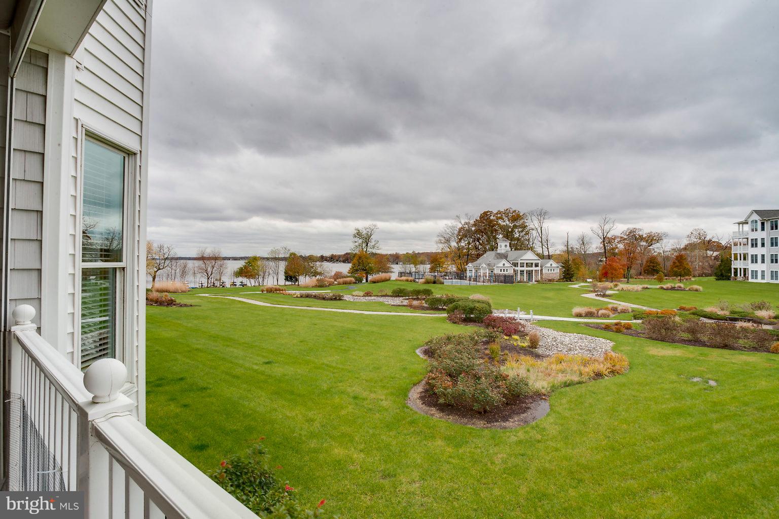 WATERS EDGE - Residential