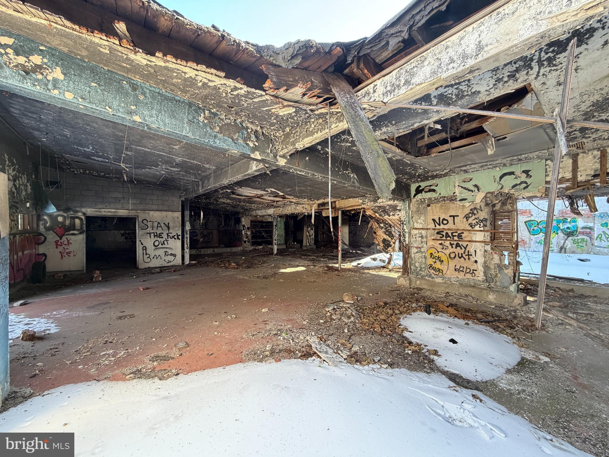 SHIPLEY HILL - Commercial Sale