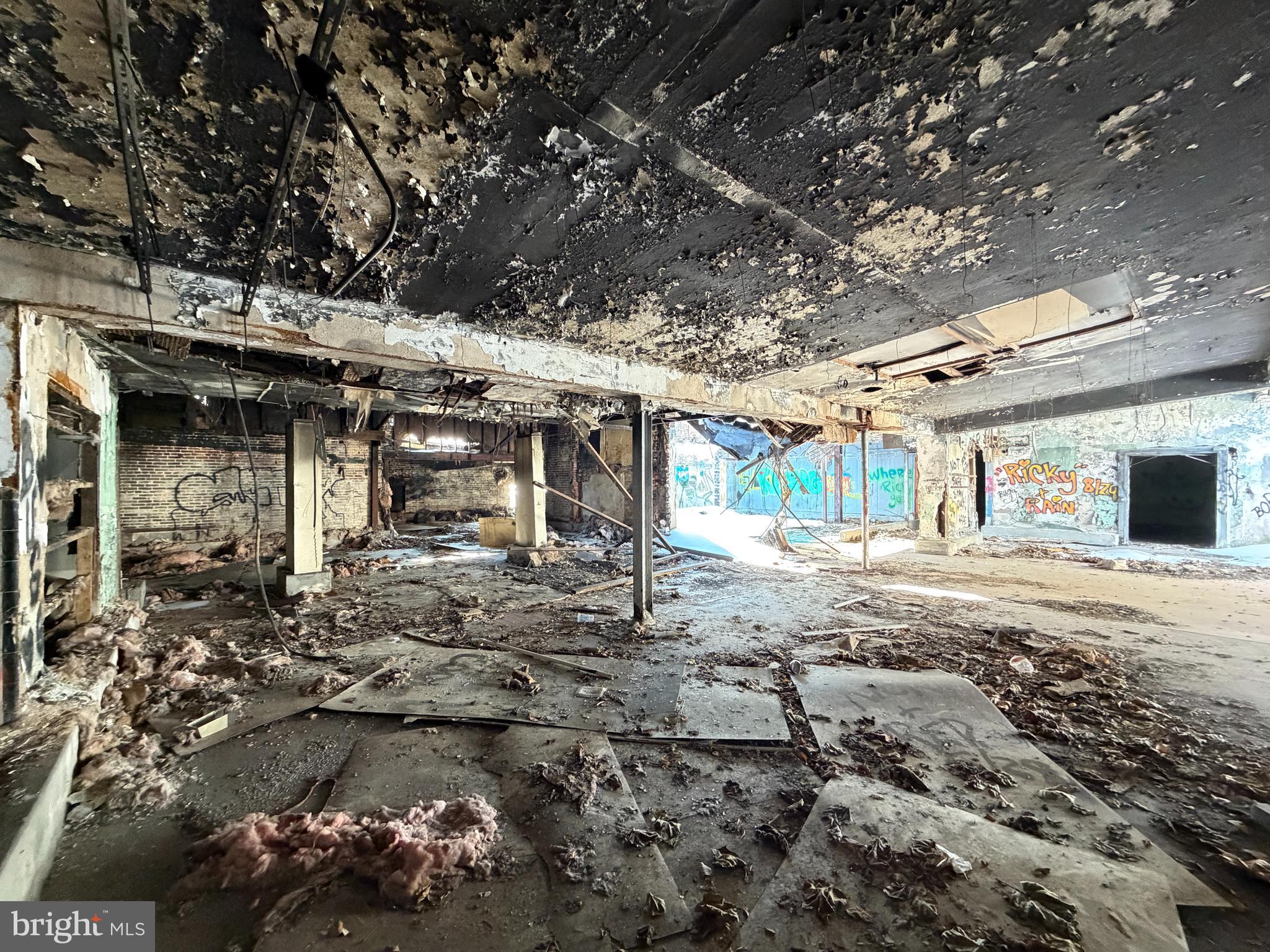 SHIPLEY HILL - Commercial Sale