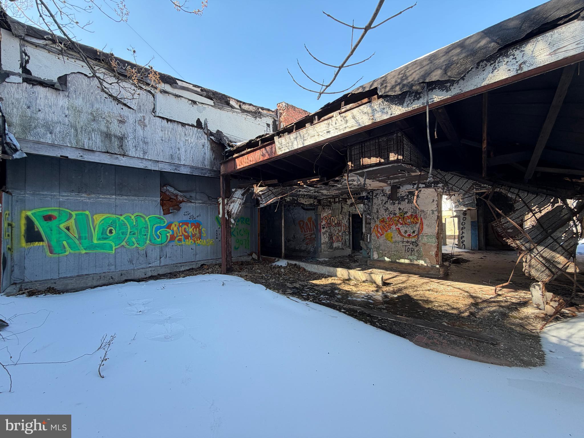 SHIPLEY HILL - Commercial Sale