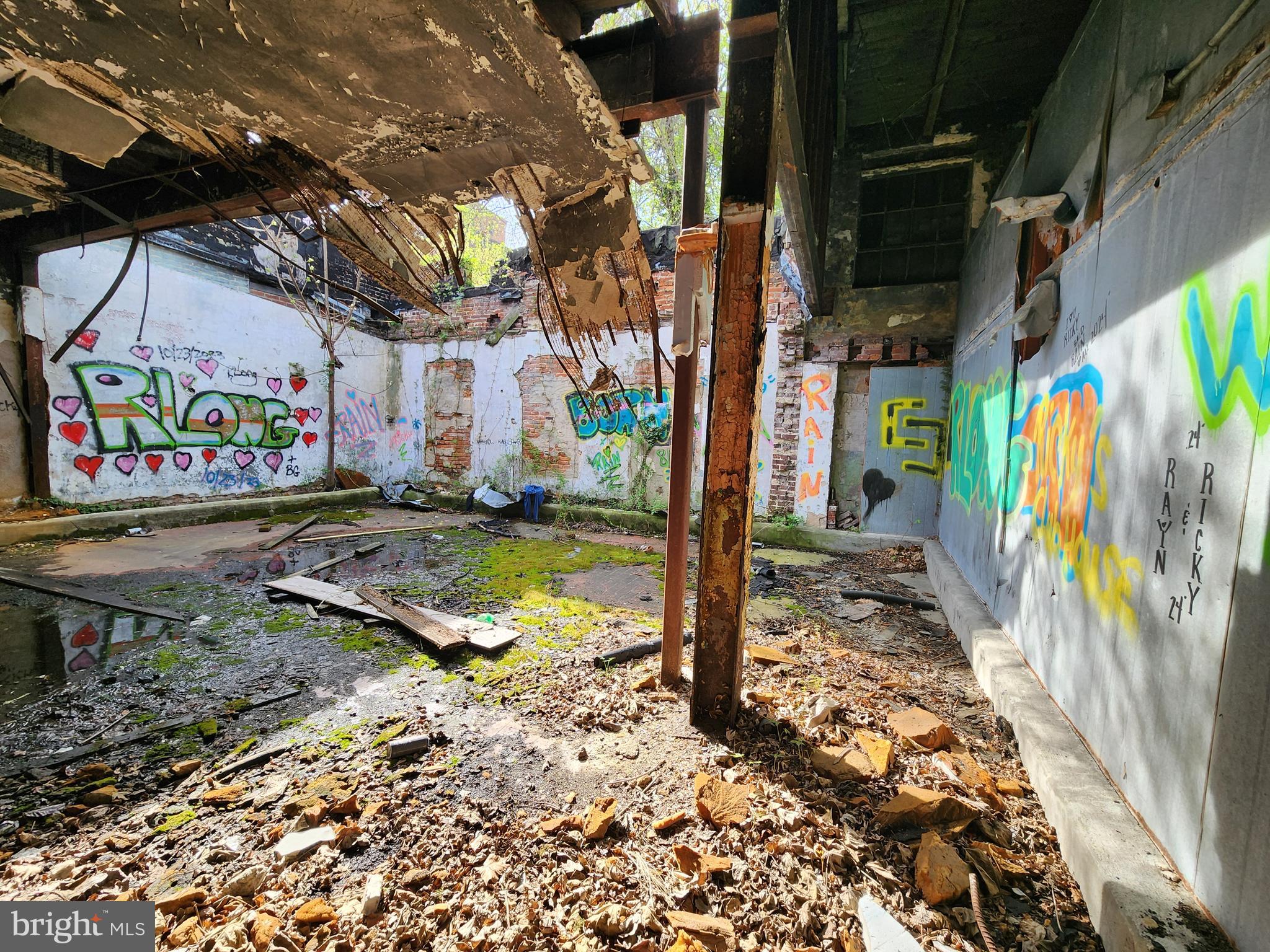 SHIPLEY HILL - Commercial Sale