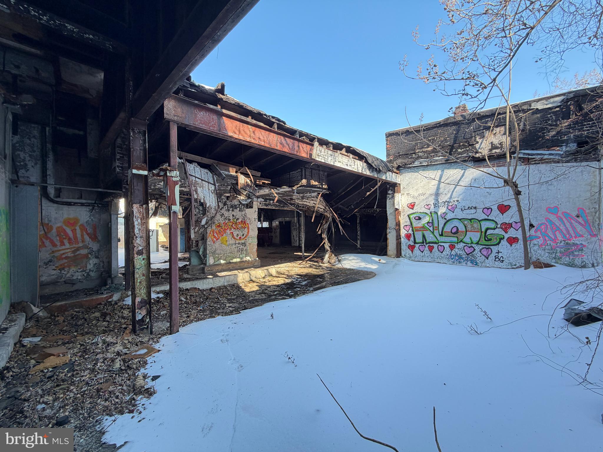 SHIPLEY HILL - Commercial Sale