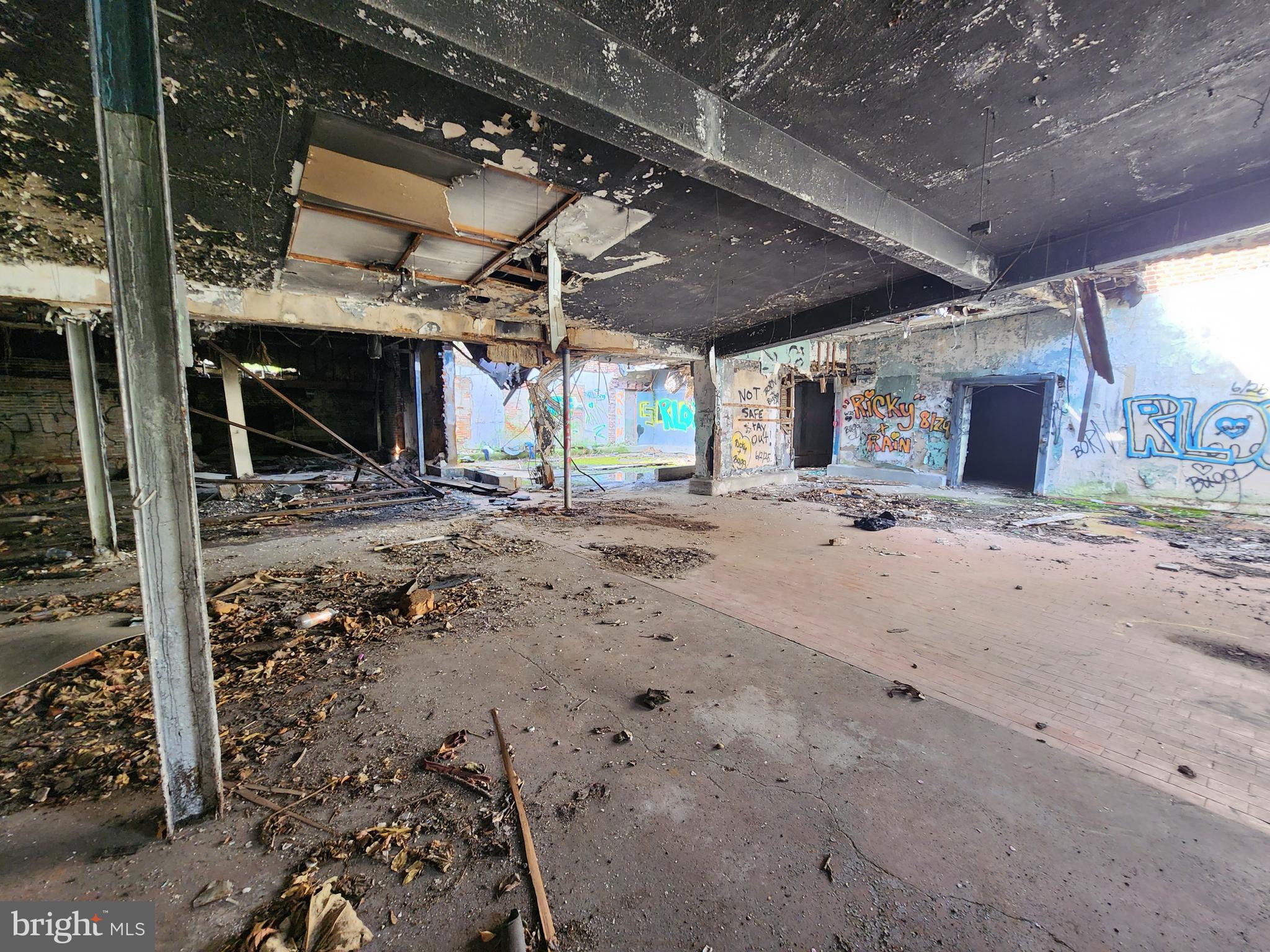 SHIPLEY HILL - Commercial Sale