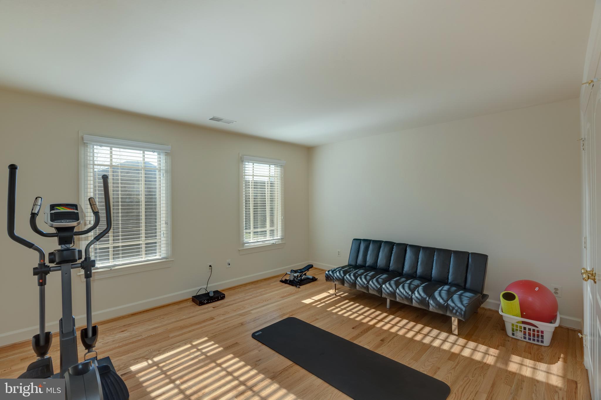 BRAMBLETON - Residential