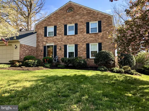4209 Pickering Place, Alexandria, VA MLS: VAFX2277636
